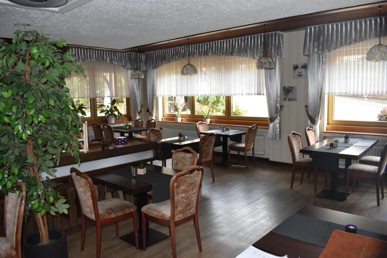Hotel-Restaurant Theis-Muehle Biersdorf Εξωτερικό φωτογραφία